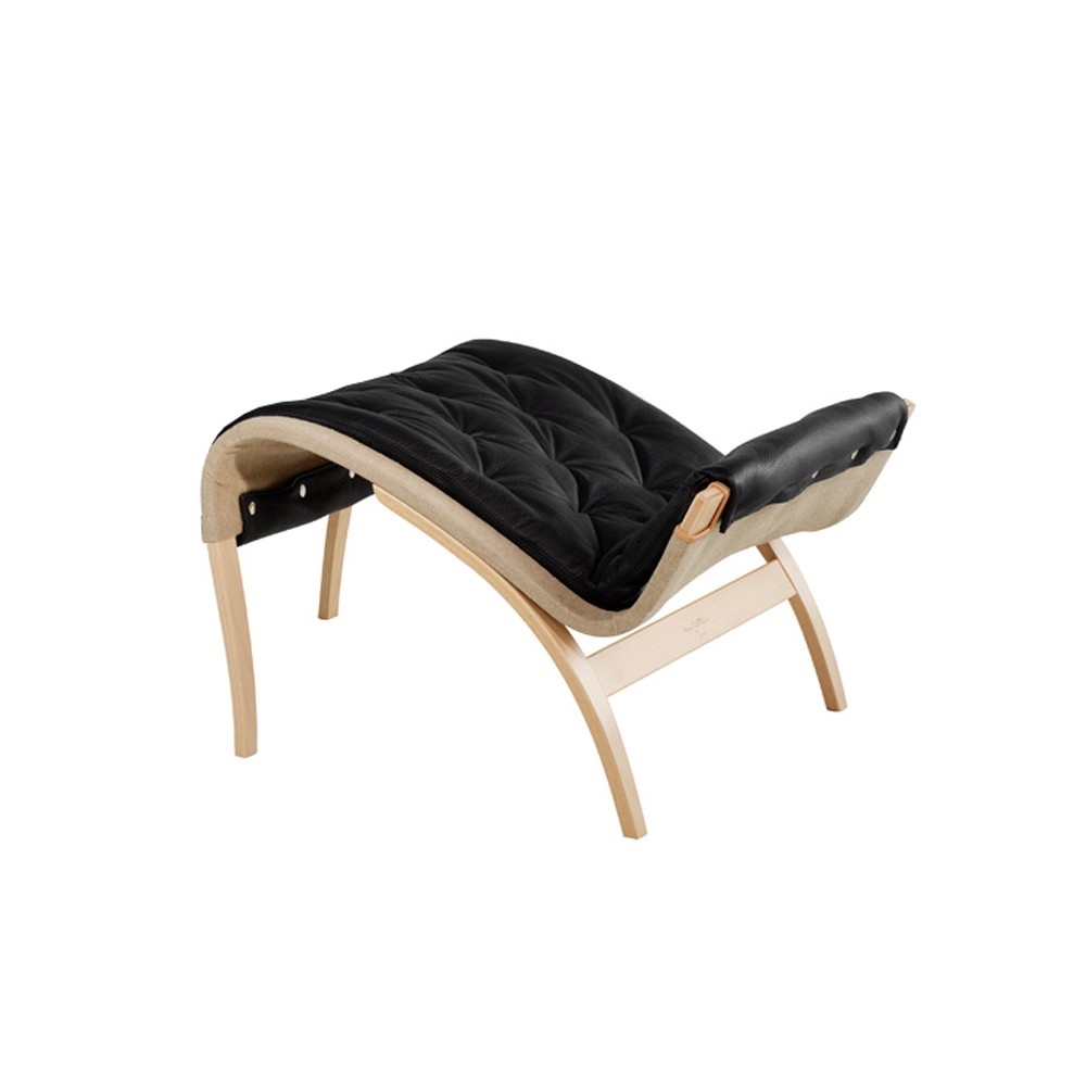 DUX Pernilla footstool cushion in Basic Select Leather DUX Pernilla cushion set in Basic Select Leather